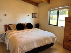 Strykejern/-brett, wi-fi (inkludert) og sengetøy