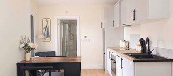 1-bedroom garden apartment in the foothills of Dublin Mountains.