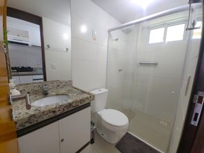 Apartamento básico | Banheiro