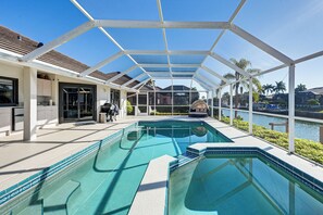 Pool - Canal-Front Luxury | Pool, Boat & Relax in Marco (Marco Island)