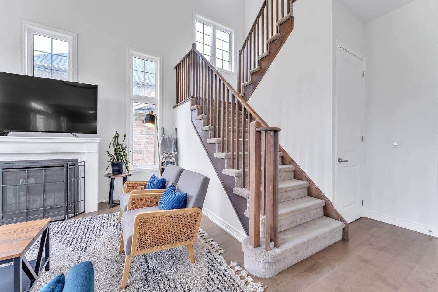 Télévision, cheminée