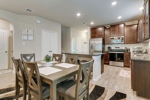 Fridge, microwave, stovetop, dishwasher - Lake Conroe Home w/ Resort-Style Perks & Patio (Montgomery)