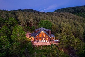 Exterior - Mountain Cabin w/40 Acres, Hot Tub, FirePit & More (Moorefield)