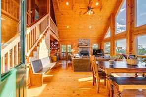 Smart TV - Mountain Cabin w/40 Acres, Hot Tub, FirePit & More (Moorefield)