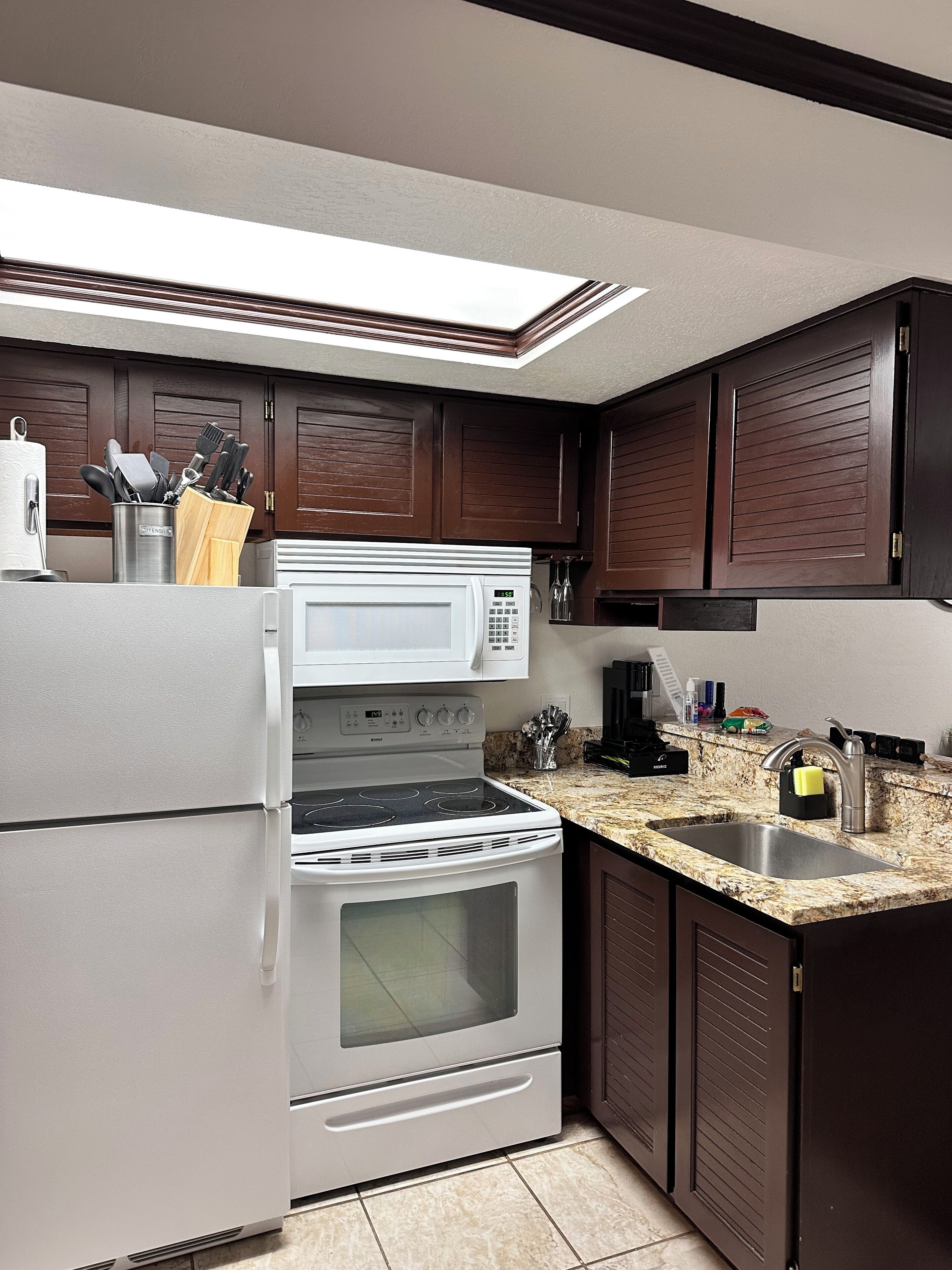 微波炉、烤箱、炉灶