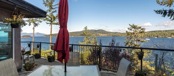 Executive Waterfront Residence with Private Deep Water Dock