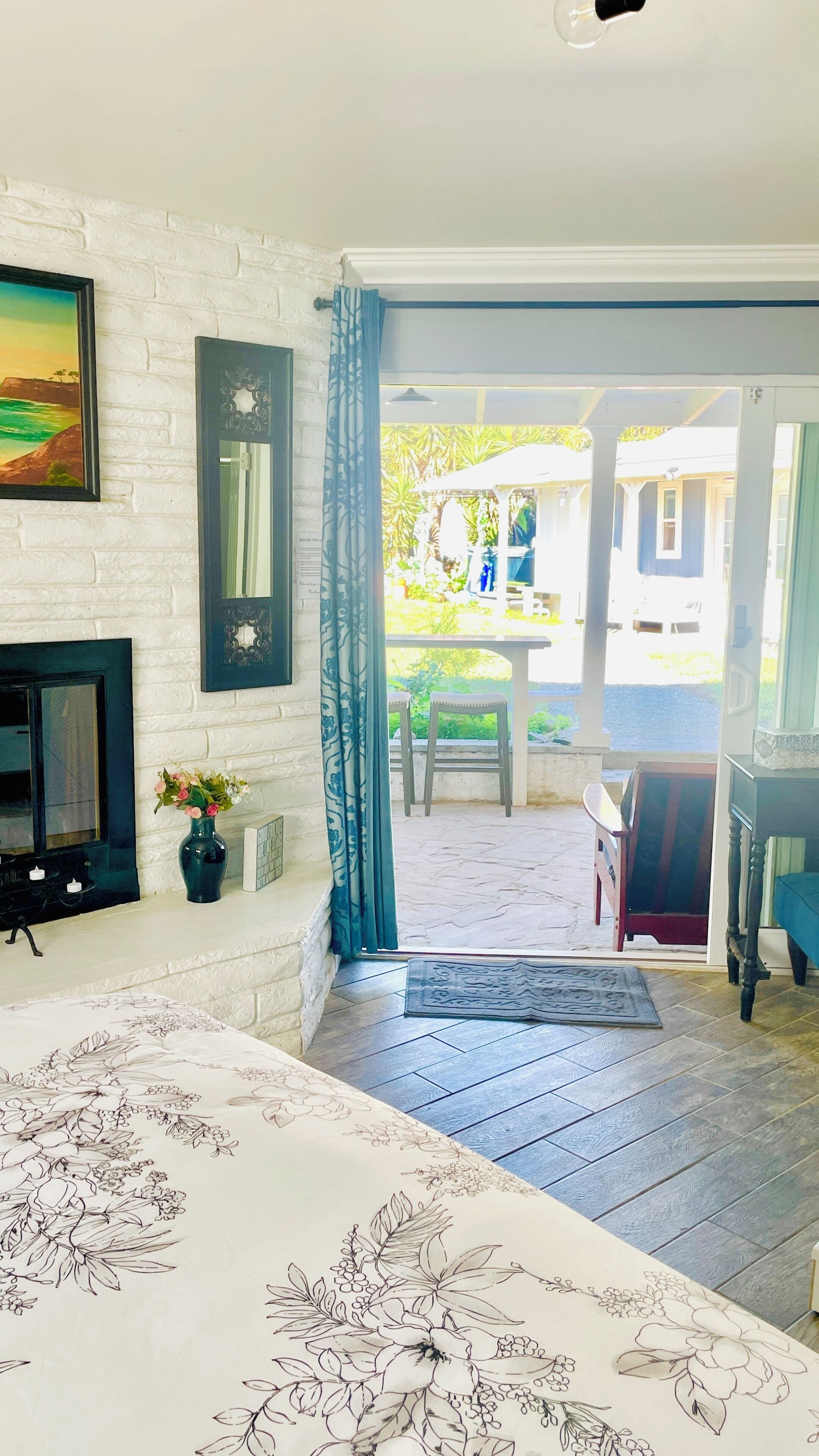 2 bedrooms, in-room safe, desk, iron/ironing board