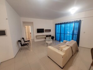 Apartamento básico | Zona de estar