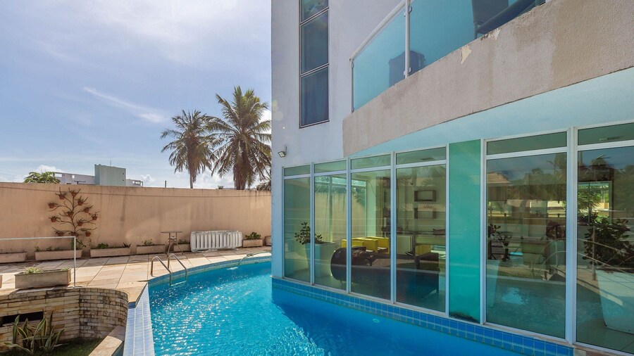Apart With 2 Bedrooms, 150m From the Beach Kvd0201