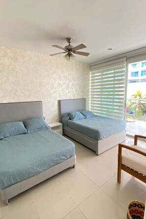 Iron/ironing board, Internet, bed sheets - Luxury Beachfront with direct access to the beach (Cartagena de Indias)