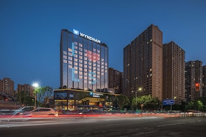 Exterior - Wyndham Leshan Downtown (Leshan)