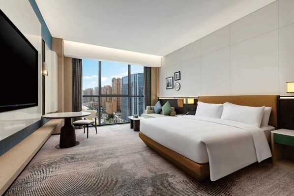 Standard Room, 1 King Bed, Non Smoking - Wyndham Leshan Downtown (Leshan)
