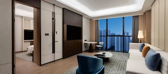Wyndham Leshan Downtown