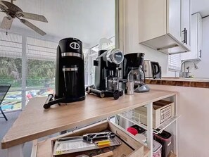 Private kitchen - Cozy River House w/ Kayak, Grill and More! (Crystal River)