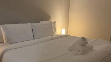 Bügeleisen/Bügelbrett, WLAN, Bettwäsche