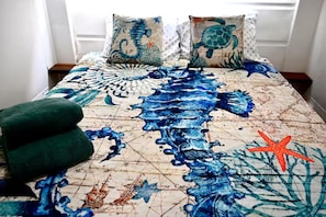 Iron/ironing board, WiFi, bed sheets - Las Ballenas de Avellanas (Playa Avellanas)
