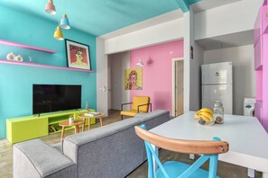 Apartment, 2 Schlafzimmer, Küche, Stadtblick | Essbereich im Zimmer