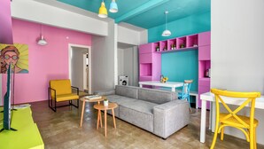 อพาร์ทเมนท์, 2 ห้องนอน, ห้องครัว, วิวเมือง | ห้องนั่งเล่น
