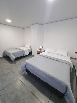 Familieværelse - byudsigt | Gratis Wi-Fi, sengetøj