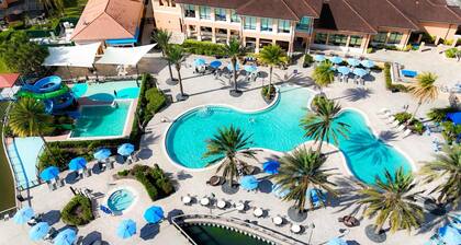 Park Hopper Paradise At Regal Oaks