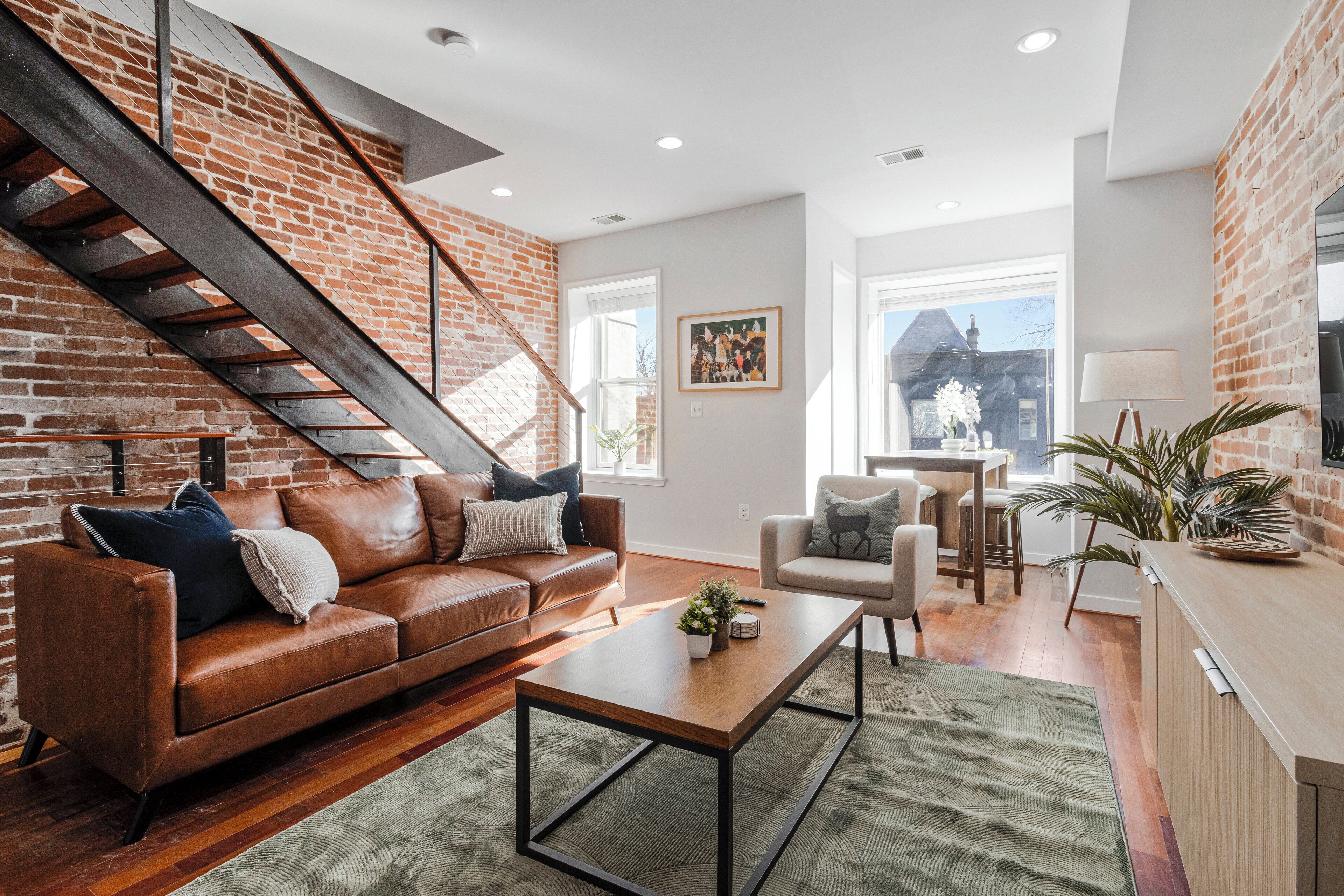 "Bella Vista" Home For 12 Guests With Rooftop View Over The Capitol - Washington D.C., DC