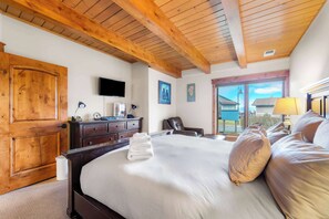 Condo, Multiple Beds, Balcony (Aspen Edge) - Aspen Edge, Lakefront and Loft (South Lake Tahoe)