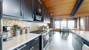 Fridge, microwave, oven, stovetop - Tideaway Private Hot Tub and Expansive Ocean View (Fort Bragg)