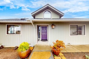 تفاصيل الفندق من الخارج