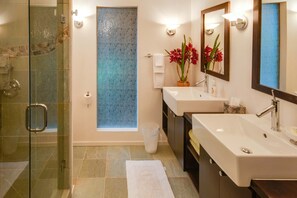 Shower, hair dryer, towels - Coastal Bliss - Private Hot Tub, Ocean Views, Pets (Fort Bragg)