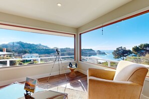 Interior - Panoramic Ocean View Home in Elk, CA: Beach Access (Elk)