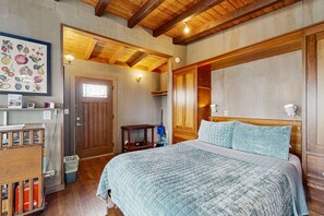 WiFi, bed sheets - Mendocino Studio walkable to Headlands State Park (Mendocino)