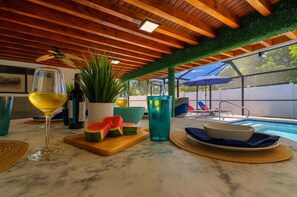 Pool - [Kids Favourite] World Cup Luxury Hub | 5BR Htd Pool & 2 Game Rooms (Hollywood)