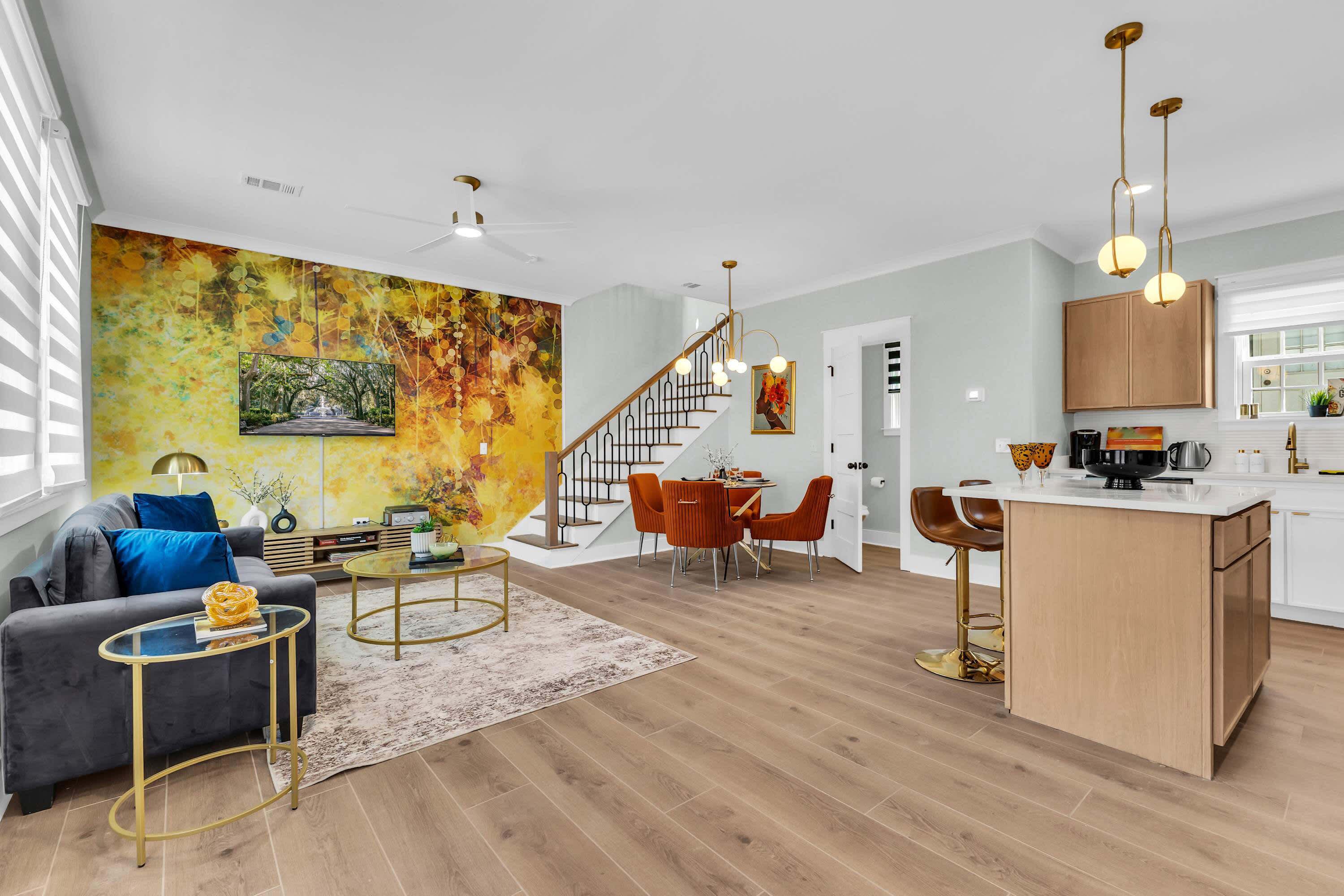 Televisión y oficina 