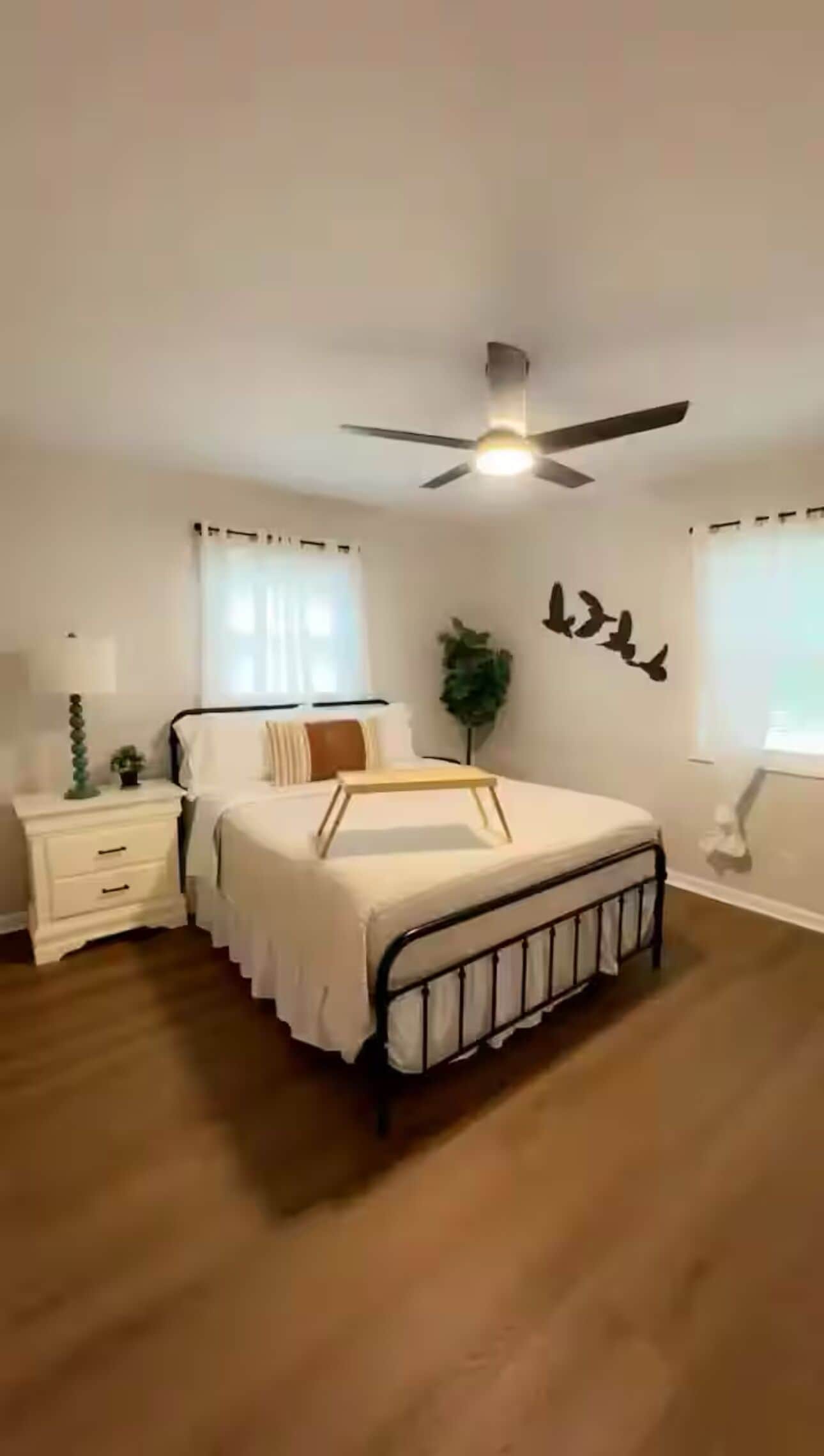 Fer et planche à repasser, Wi-Fi, draps fournis