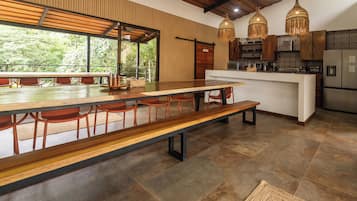 Free daily local cuisine breakfast