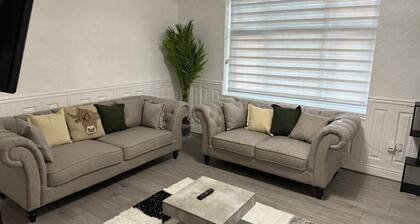 Peeam Abode Borehamwood