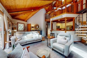 Televisio, takka, työhuone