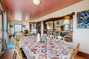 Interior - Family Friendly Beach House with BBQ & Deck (Westport)