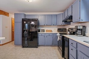 House, Multiple Beds, Patio, Garden View (The House on Cranberry) | Private kitchen - The House on Cranberry For 8 (Kennebunk)