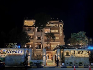 Front of property - Pyramids Spiritual Gate (Giza)