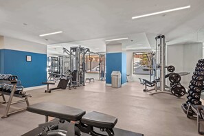 Fitness facility - Modern 2 bd 2 ba Ski in & Ski out Condo in Base Village (Snowmass Village)