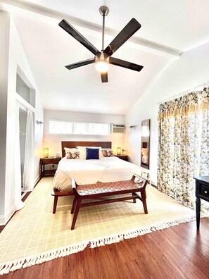 Iron/ironing board, WiFi, bed sheets - Private Charming 2 bedroom steps from the beach
Entire rental unit in Queens, NY (Rockaway Beach)