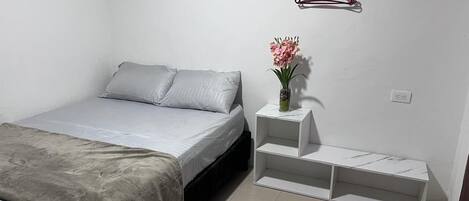 خدمة الإنترنت وملاءات أسرّة