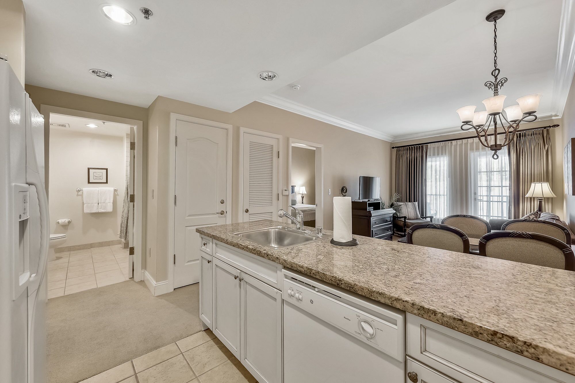 المنشأة من الداخل