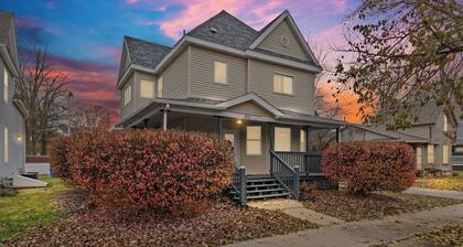 Perfectly located next to downtown Champaign and U of I campus!