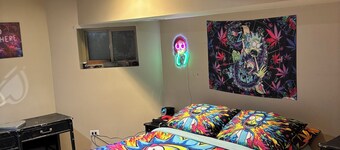 4/20 Friendly 12PM Check Out 1 Bedroom Basement