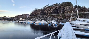 Awesome apartment in Finnås with house sea view