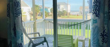 3 makuuhuonetta, silitysrauta/-lauta, ilmainen Wi-Fi, vuodevaatteet