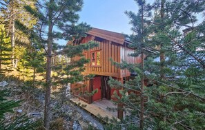 Exterior - Stunning home in Austbygda with WiFi (Austbygda)