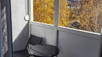 Comfort Apartment, Courtyard View | Terrace/patio